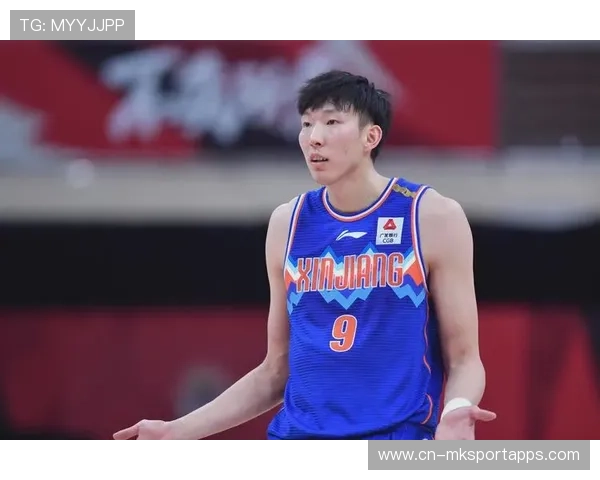 CBA周琦防守脚步训练揭秘：状态提升的背后秘诀