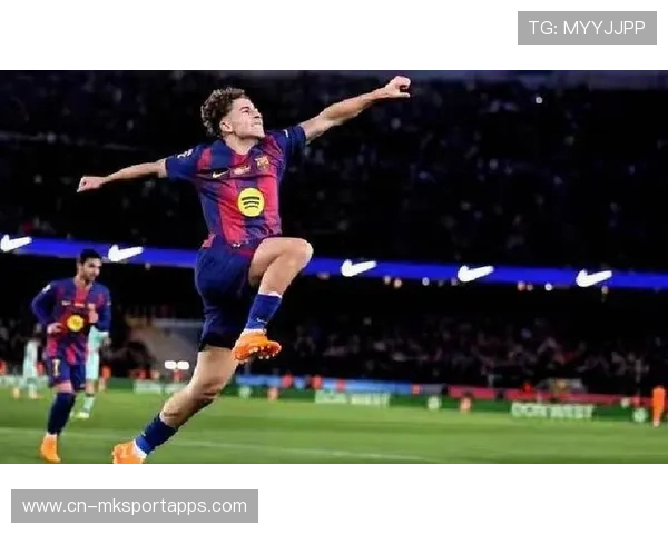 巴萨传球哲学公开课：教练强调一脚触球的艺术性