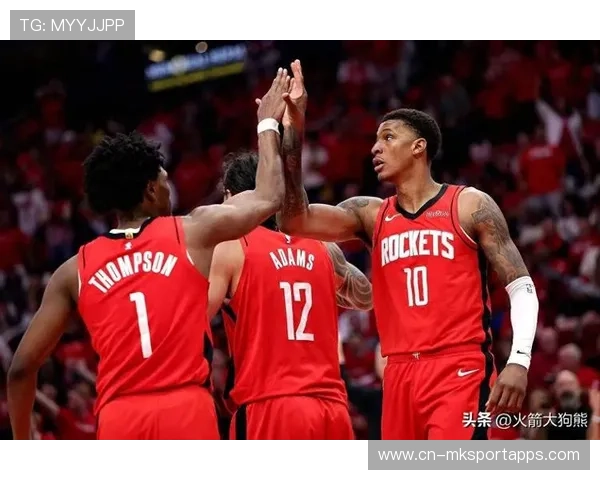 火箭“深度革命”：二阵容场均净胜对手，乌度卡笑纳奇兵