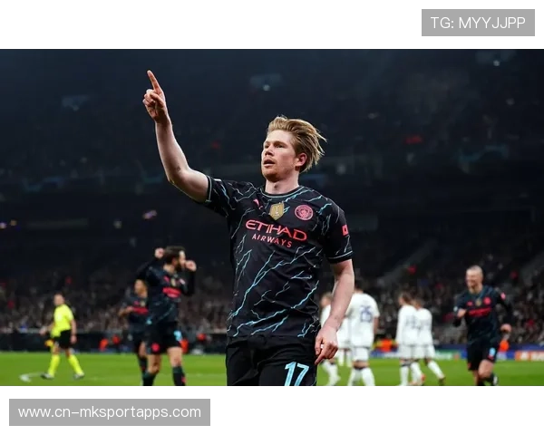 德布劳内手术刀直塞撕开防线,助攻福登完成梅开二度 德布劳内手术刀直塞撕开防线,助攻福登完成梅开二度